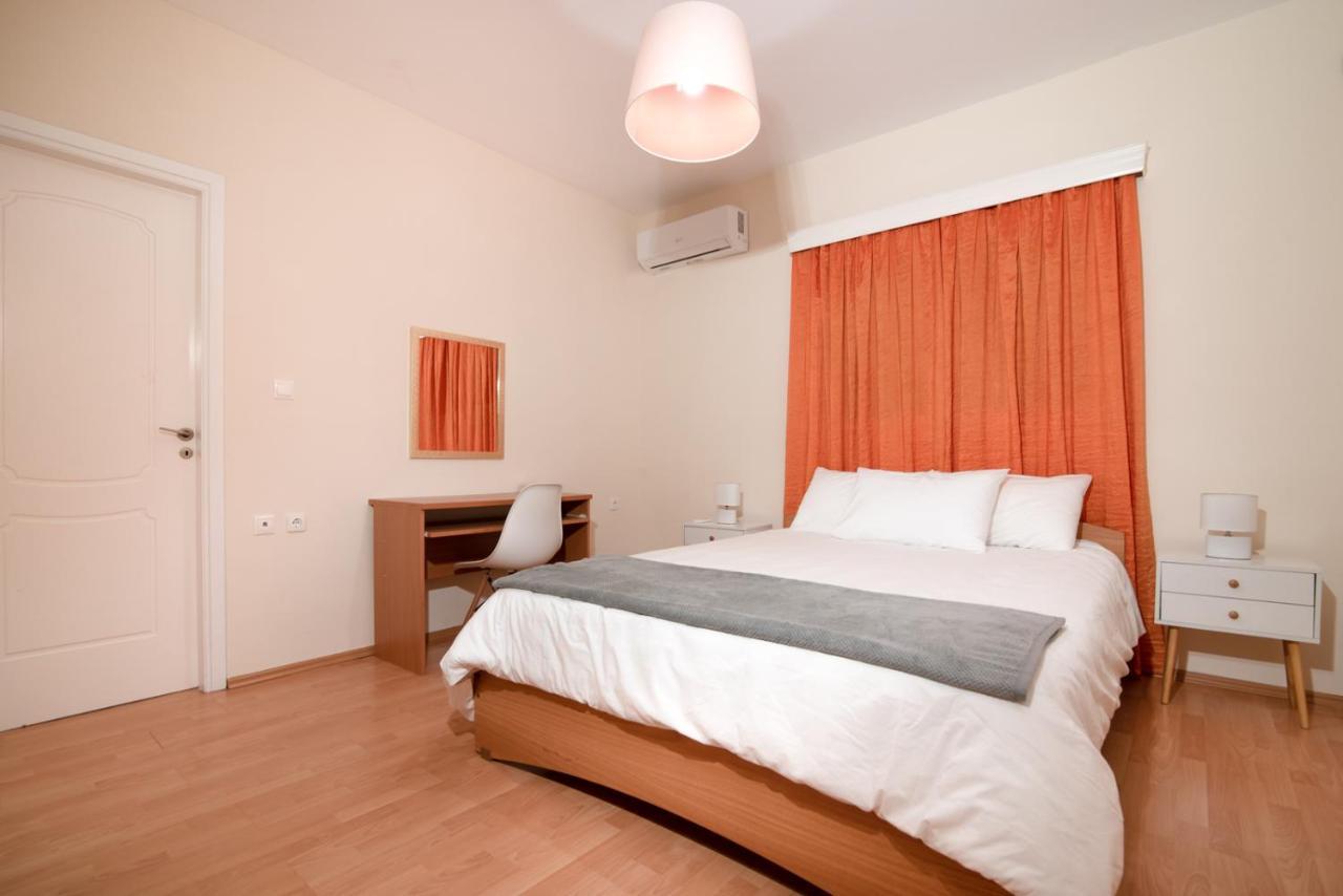 Sk-George Apartments By The Sea And Airport Порто-Рафти Экстерьер фото